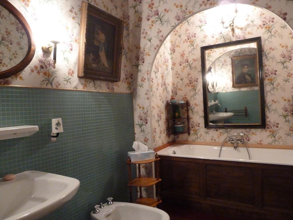 Hotes De Montboulan Salbris Room photo